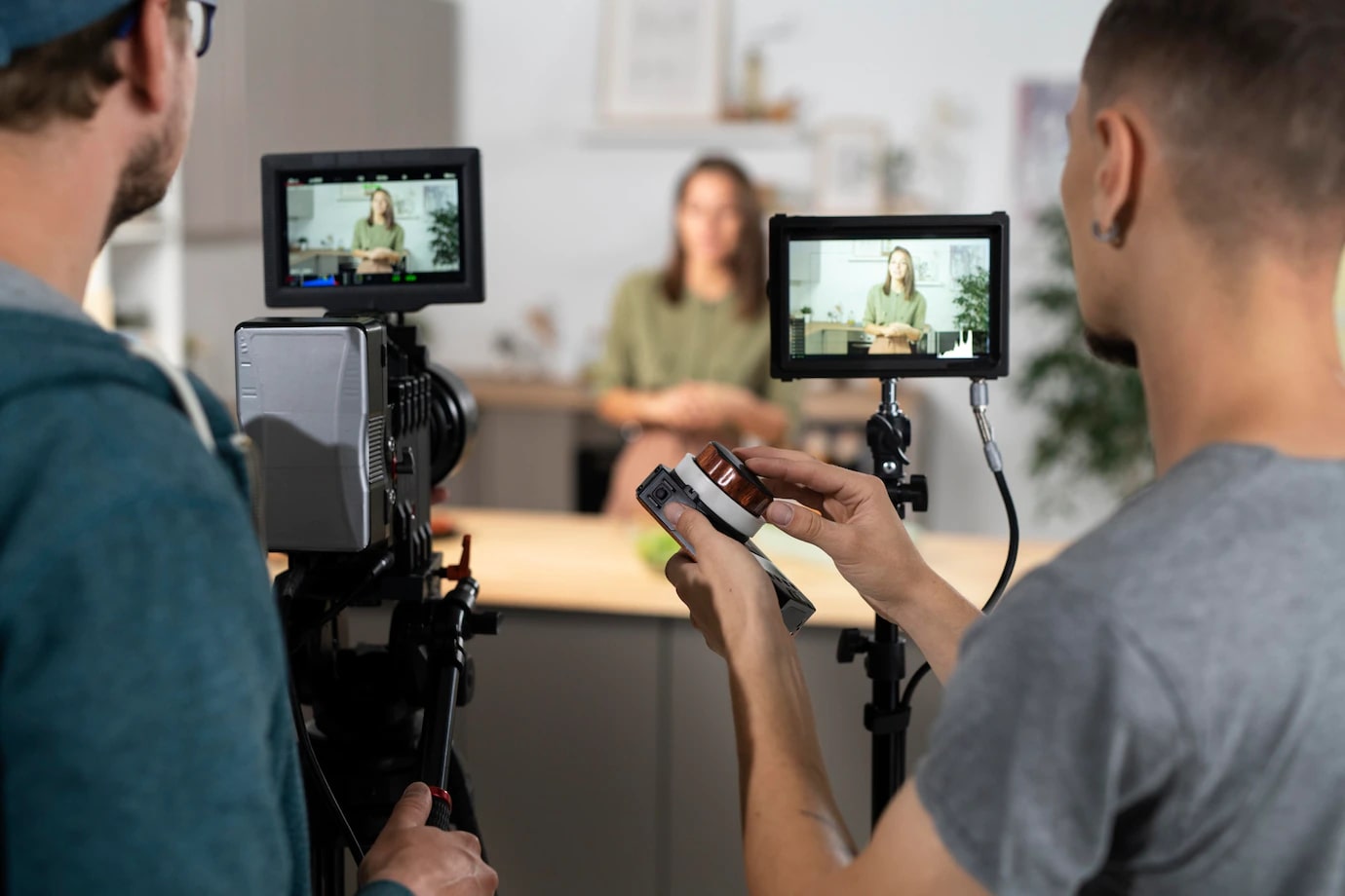 7 Benefits of Showcasing Your Products through Demonstration Videos